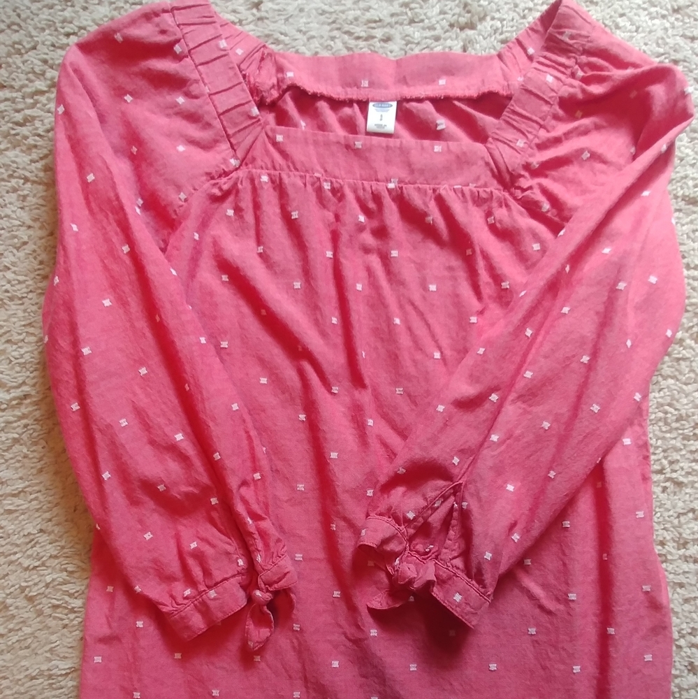 Old Navy top